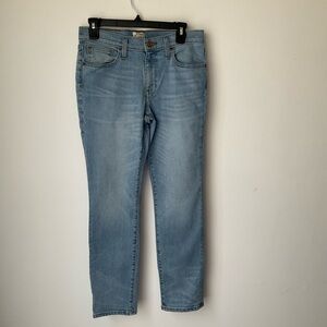 J Crew SLIM BROKEN IN BOYFRIEND skinny jeans size 27